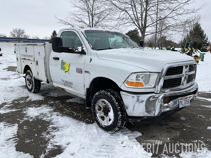 2011-dodge-2500-image-7