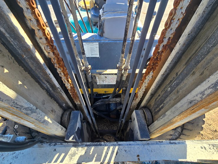 komatsu-fd45t-8-image-33