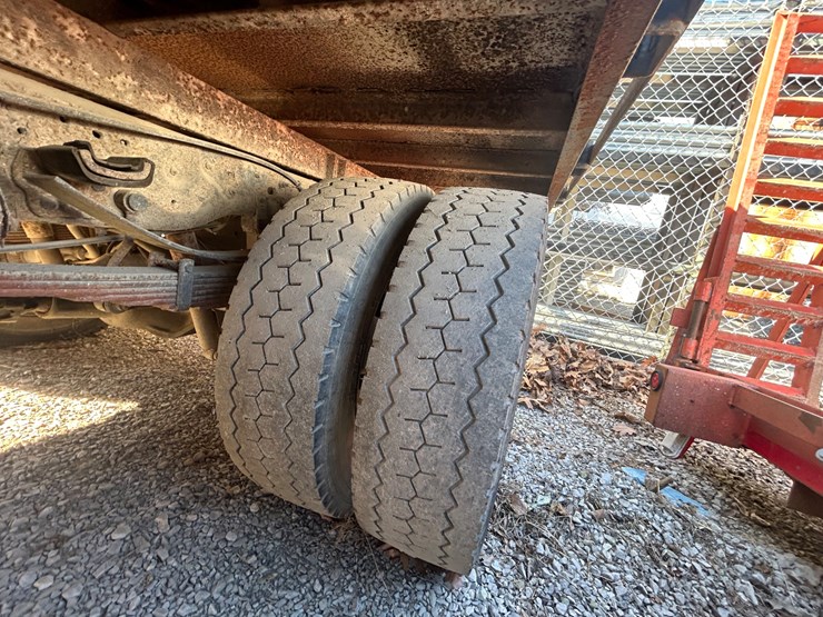 2000-ford-f450-image-30