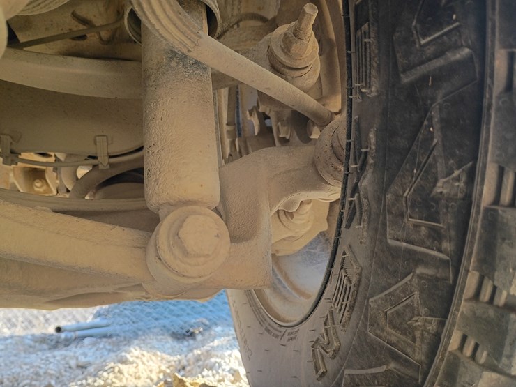 2013-chevrolet-traverse-image-78