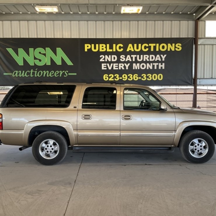 2001 CHEVROLET SUBURBAN