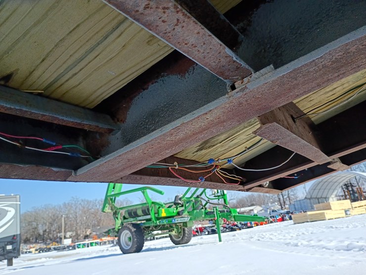 2016-homemade-20-ft-image-38