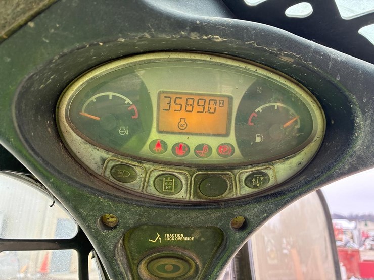 bobcat-t630-image-27