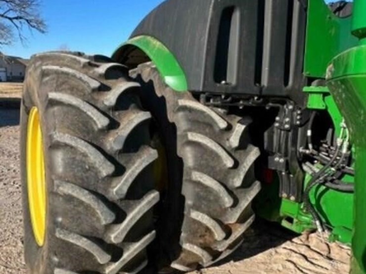 2017-john-deere-9520r-image-30