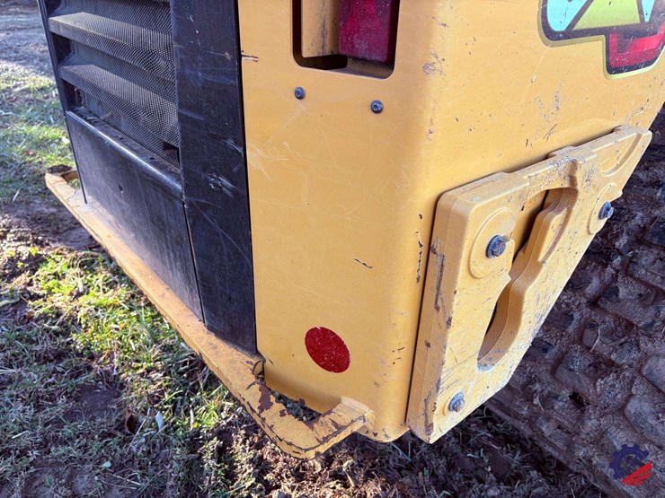 2020-caterpillar-289d3-image-24