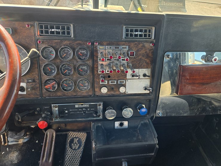 1986-kenworth-w900b-image-63