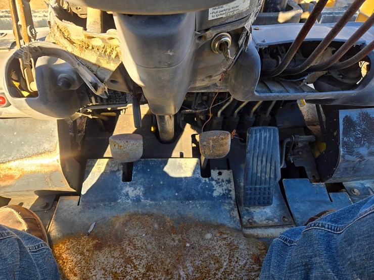 komatsu-fd45t-8-image-43