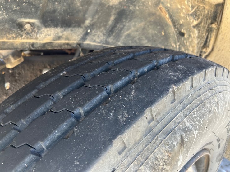 1984-ford-f700-image-71