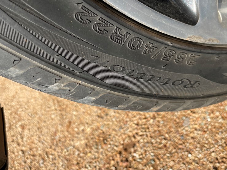 2013-ford-edge-image-38