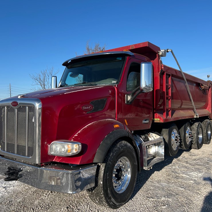 2015 PETERBILT 567