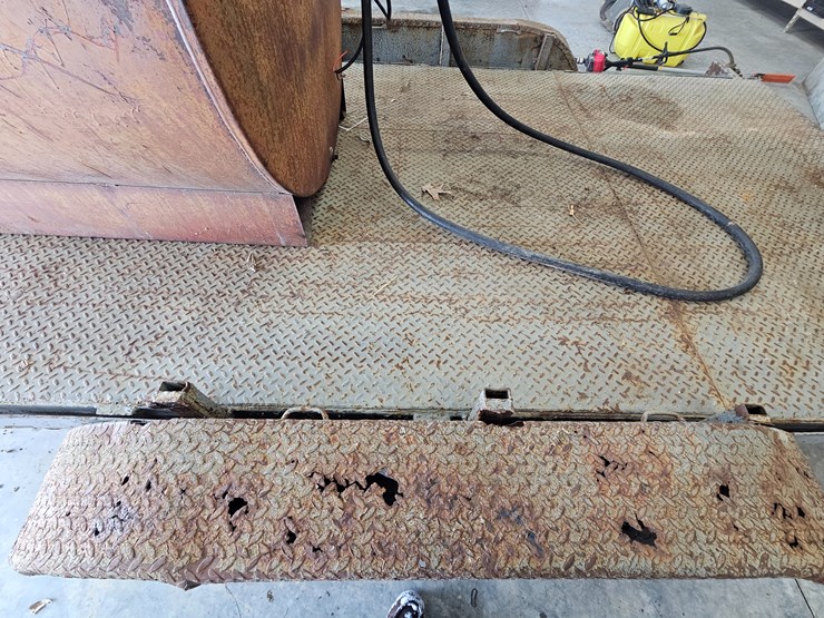 1983-homemade-flat-bed-image-35