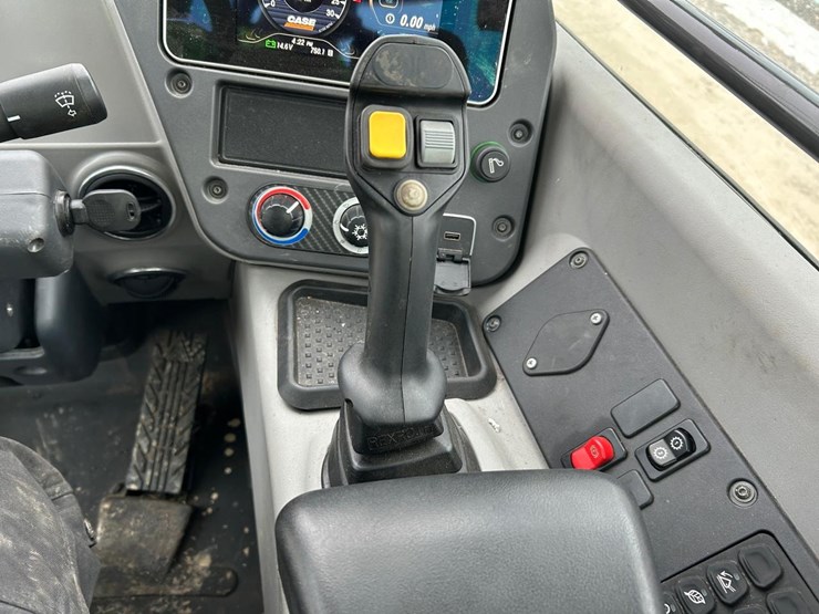 2023-case-321f-image-19