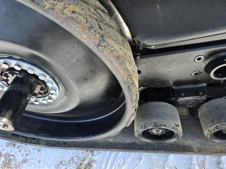 2003-challenger-mt855-image-53