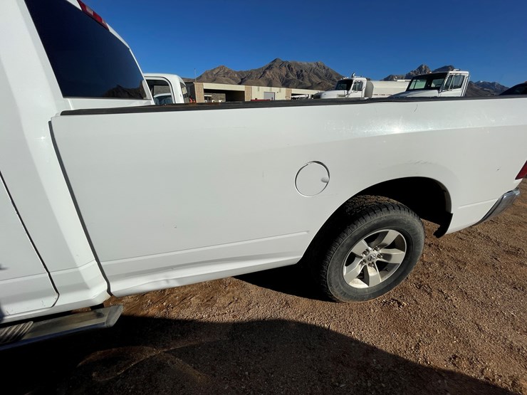 2016-dodge-1500-image-11