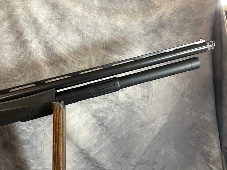 #2380-•-beretta-a300-ultimate-snow-goose-12-ga.-semi-auto-shotgun,-sn:-rup340320-image-10
