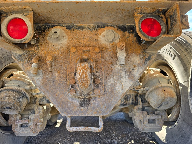 1998-mack-rd688s-image-77