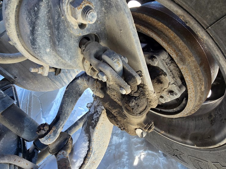 1995-freightliner-fld120-image-52