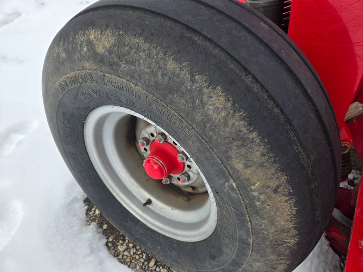 massey-ferguson-1383-image-29