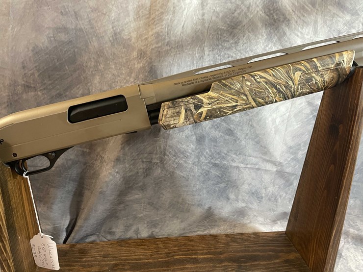 #2326-•-winchester-sxp-12-ga.-pump-action-shotgun,-sn:-12azp21129-image-8