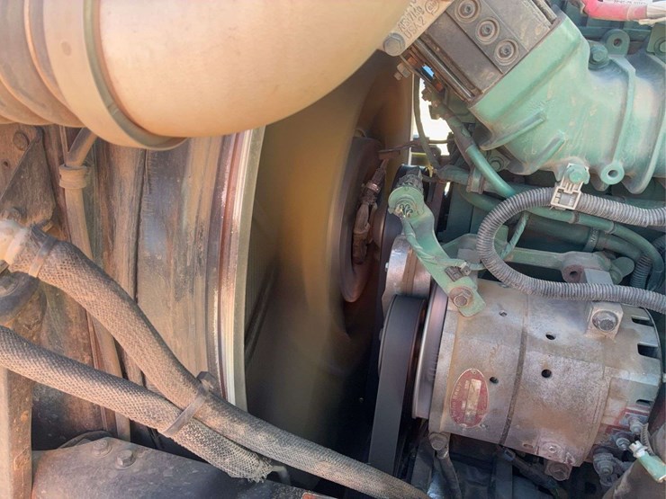 2019-volvo-volvo-vnl-tandem-axle-dual-conventional-new-generation-tractor-truck-image-57