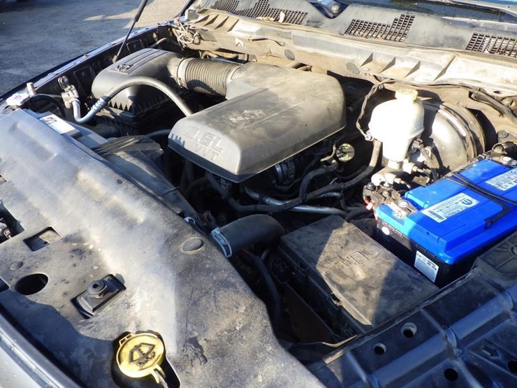 2015-dodge-1500-image-10