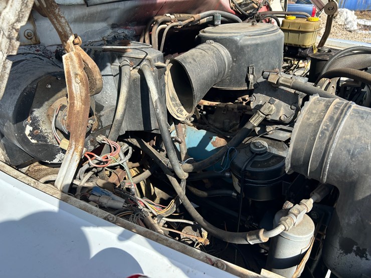 1984-ford-f700-image-75