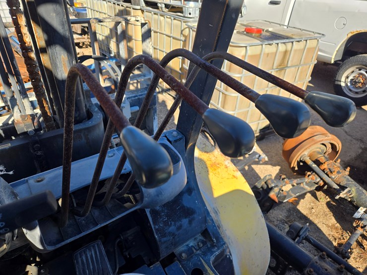 komatsu-fd45t-8-image-42