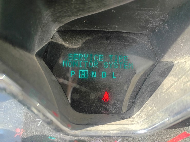 2013-chevrolet-traverse-image-44