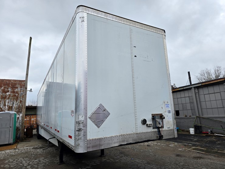 2012-wabash-national-duraplate-image-32