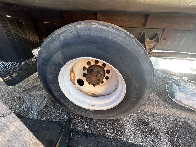 2010-international-durastar-4300-image-62