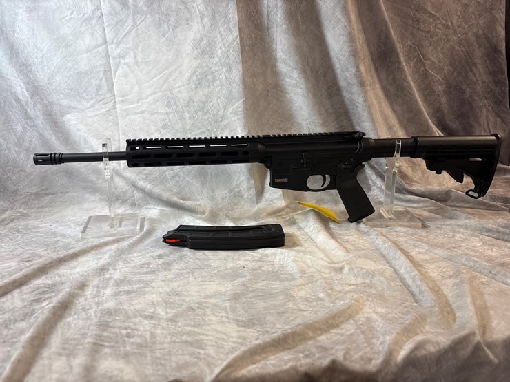 #2756-•-smith-&-wesson-m&p-15-22-22-lr-semi-auto-rifle,-sn:-lah5185-image-2