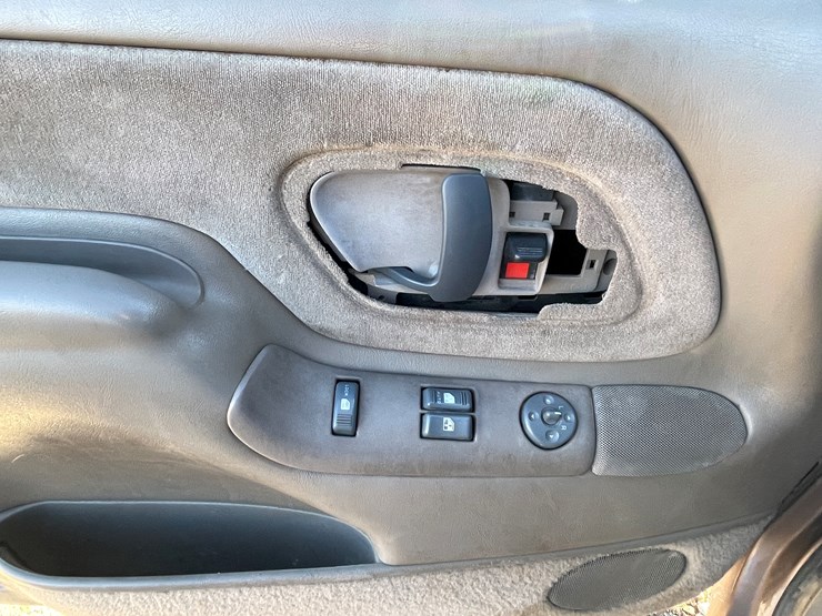 1997-chevrolet-k2500-image-26