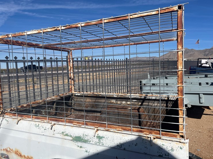 #3299-•-lot-3299-image-5