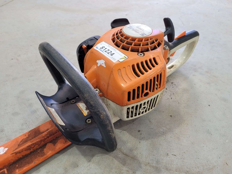 stihl-hs45-hedge-trimmer-image-5