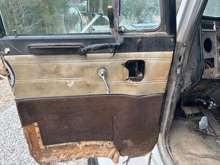 1988-peterbilt-357-image-27