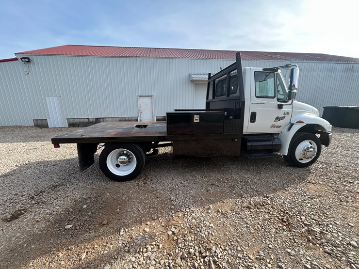 2007-international-durastar-4300-image-22