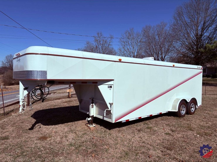 2007-delta-t/a-enclosed-gooseneck-trailer-image-1