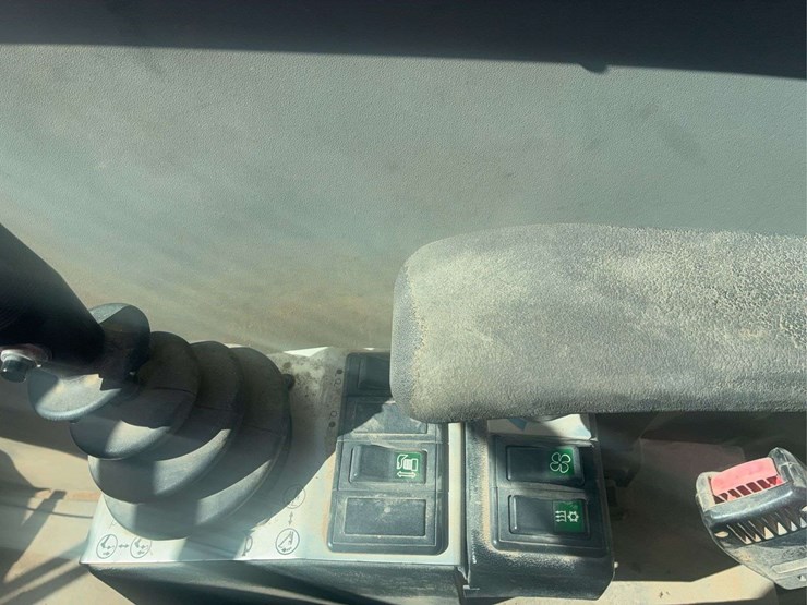 link-belt-rtc-8090-image-46