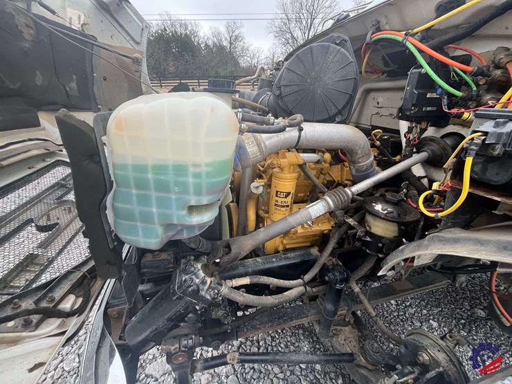 2004-ford-f650-image-49