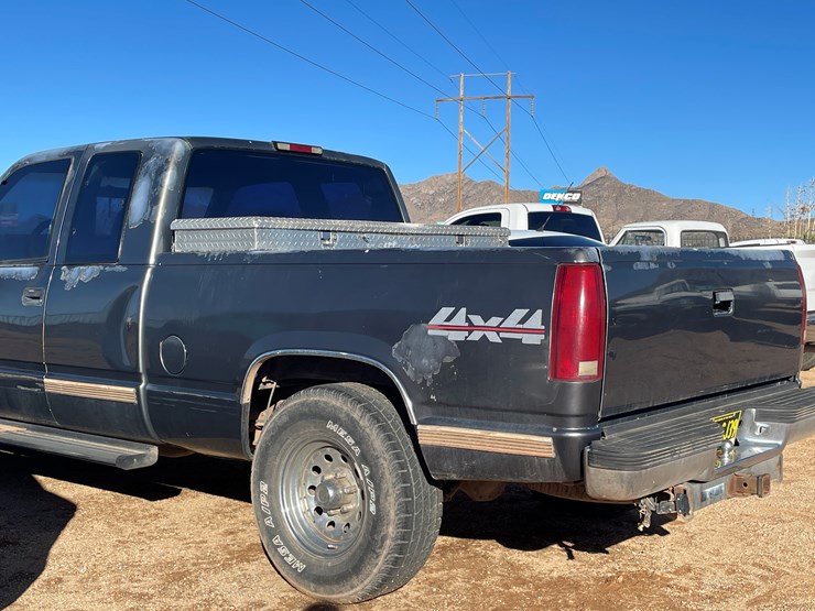 1995-chevrolet-1500-image-13