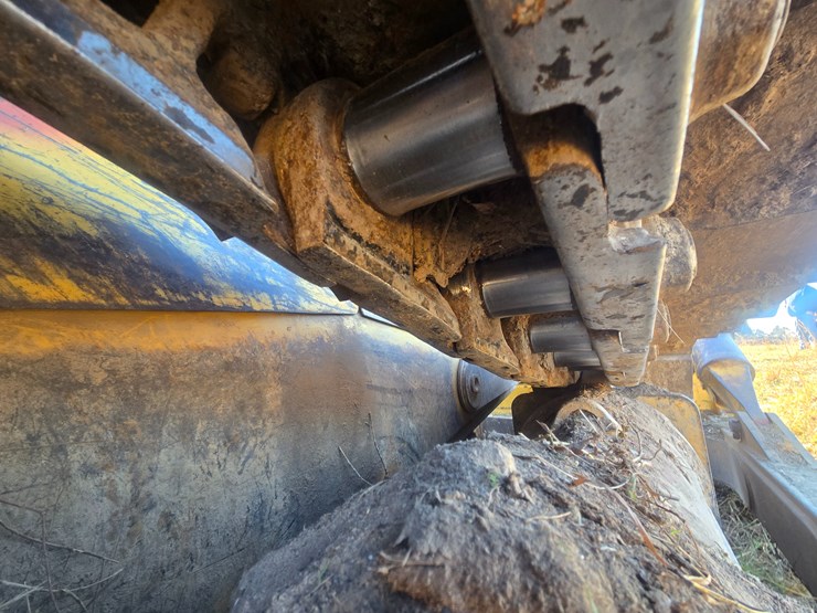 2002-caterpillar-d6r-image-79