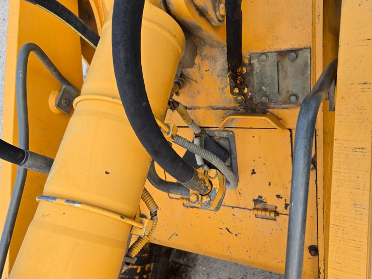 2005-liebherr-lr622b-image-115