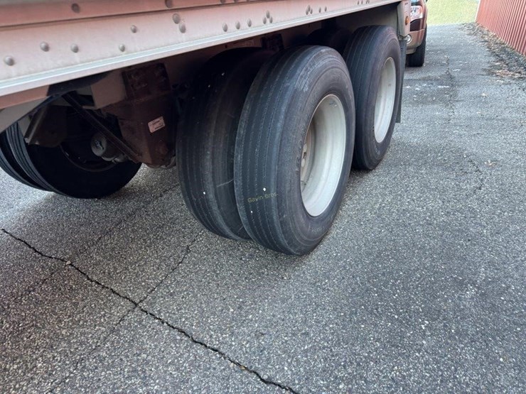 2014-wilson-hopper-bottom-image-6