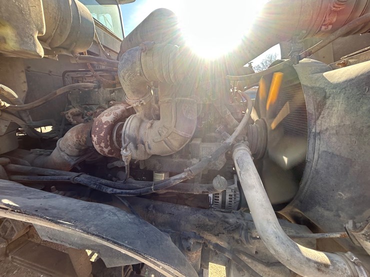 1994-international-9400-image-50