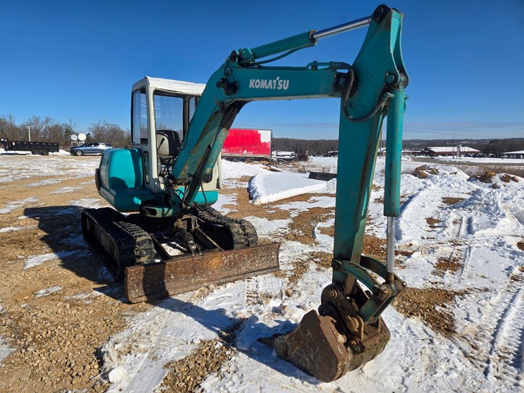 komatsu-pc40-image-25