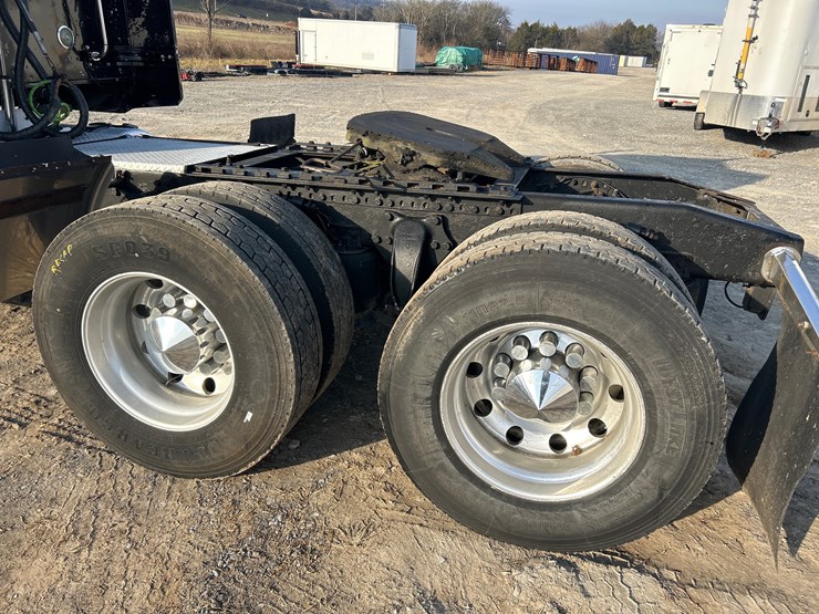 2005-western-star-4900-image-11