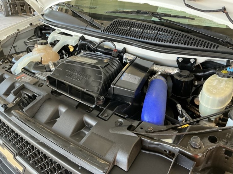 2014-chevrolet-express-2500-image-14