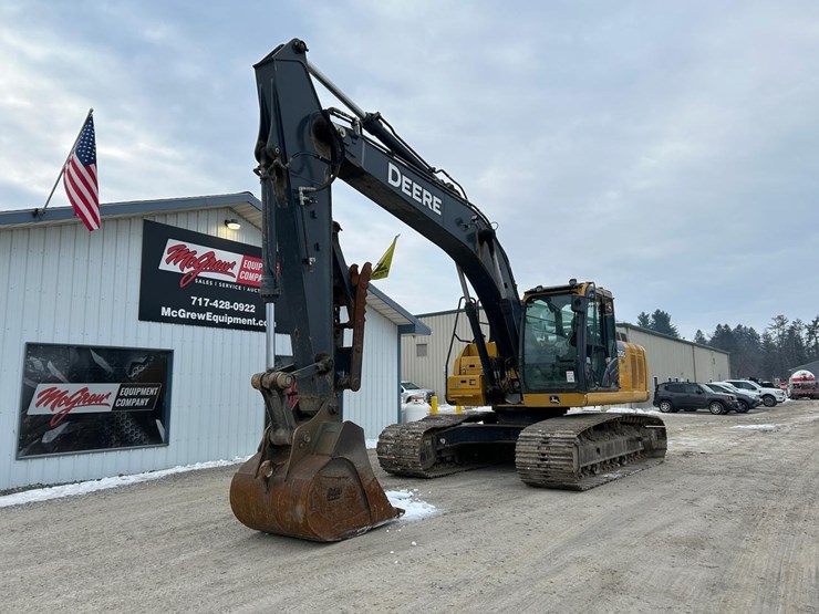 2019-deere-210g-lc-image-8