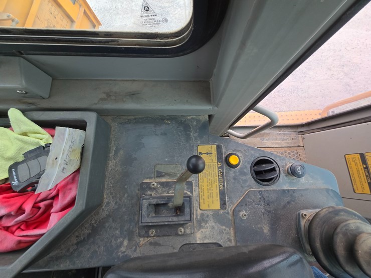 2005-liebherr-lr622b-image-67