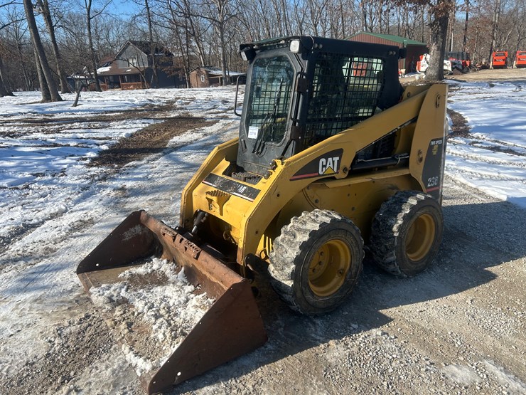 2003-caterpillar-236-image-2